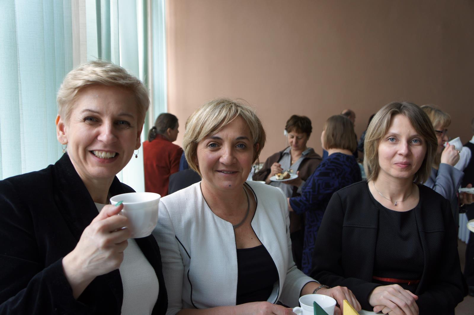 Być kobie­tą – forum kobiet suk­ce­su w spoj­rze­niu i oce­nie uczniów ZST w Chełmie.